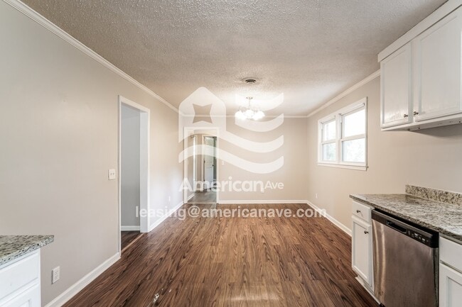 Photo - 400 W Miriam Ave