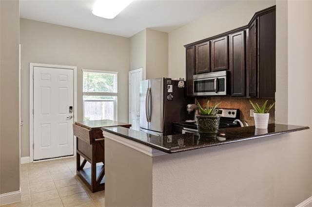 Photo - 512 Highpark Ct