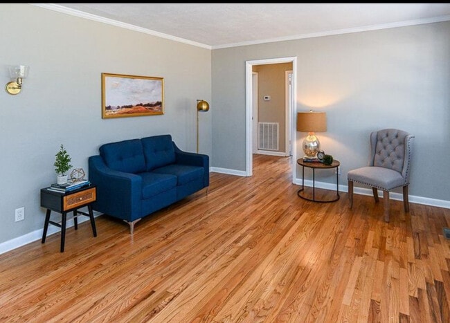 Photo - 3606 Lakewood Rd NW