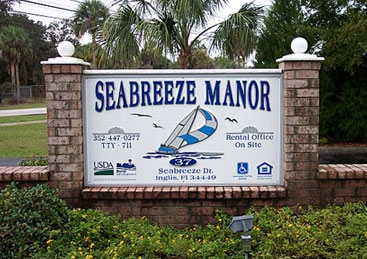 Photo - Seabreeze Manor Apartments