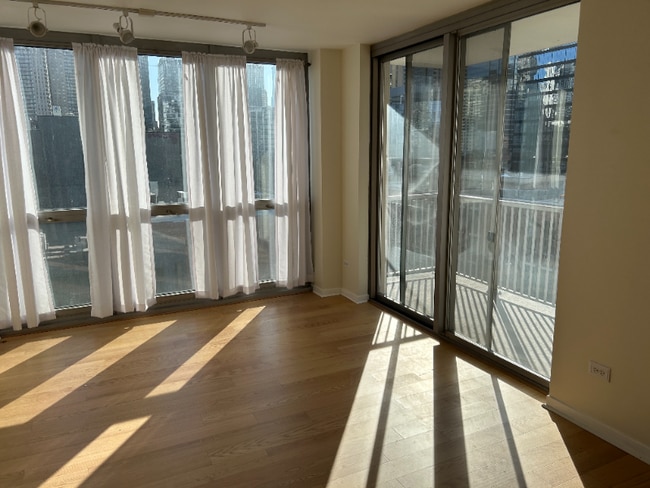 Photo - 200 W Grand Ave Unit Apt 701