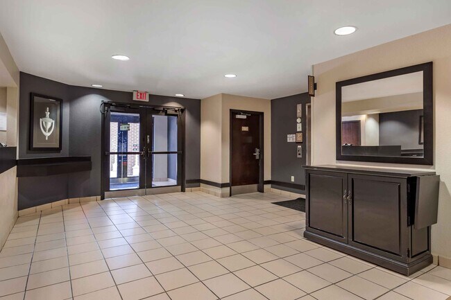 Furnished Studio-Houston - Westchase - Richmond