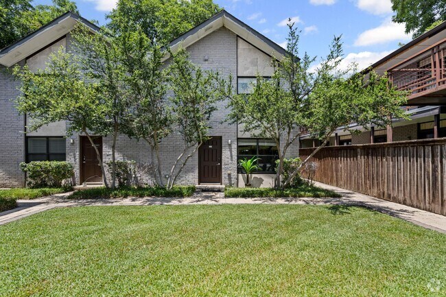 Building Photo - 2722 Knight St Unit 119 Rental