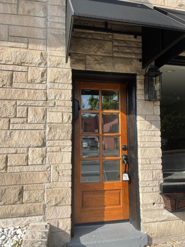 Photo - 713 Main St Unit 713 B Main