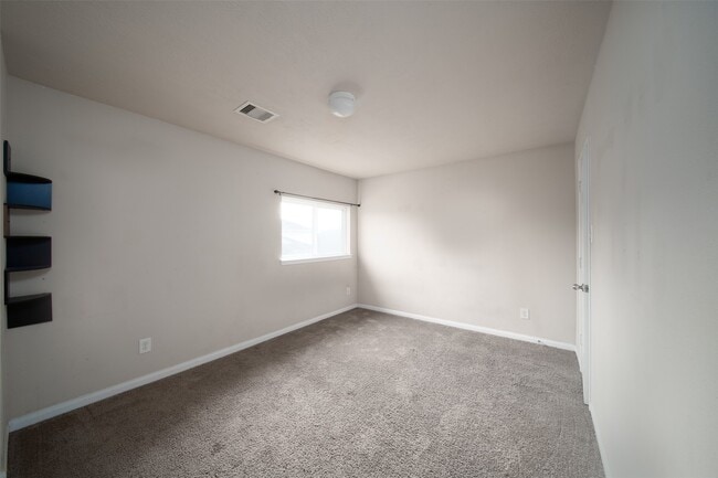 Photo - 19543 Otter Trail Ct