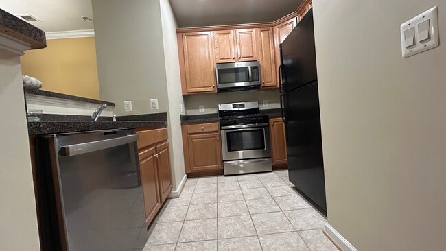 Photo - 3810 Lightfoot St Unit 208