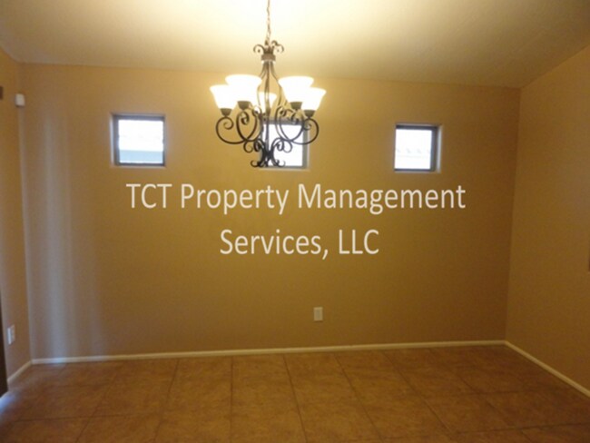 Photo - 3 bed/ 2 bath in Sarah Ann Ranch!