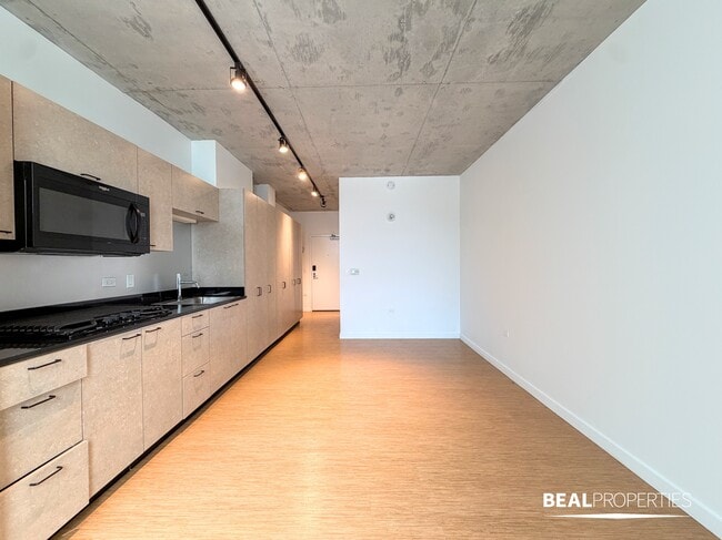 1515 N Fremont