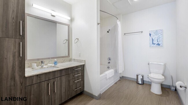 Photo - 101 S Center St Unit 101