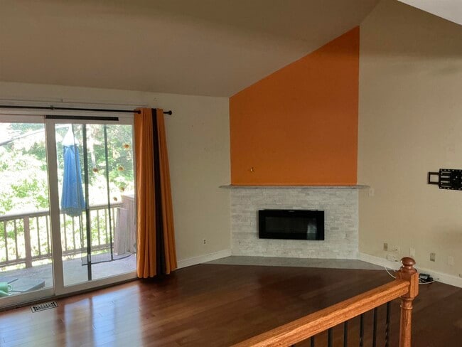 392 Whimbrel Ln