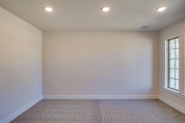 Photo - 2900 Miletto Dr