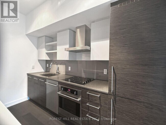 Photo - 1030 King St W Unit Ph15