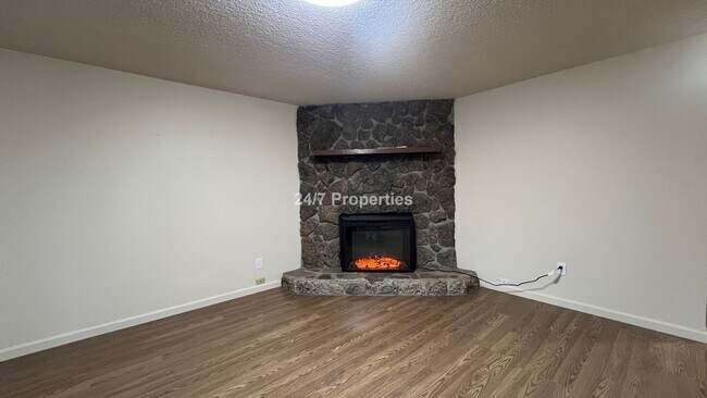 Photo - 2024-3643MF Unidad 3643