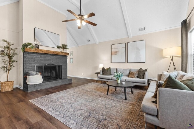 Photo - 1100 Kenwood Dr