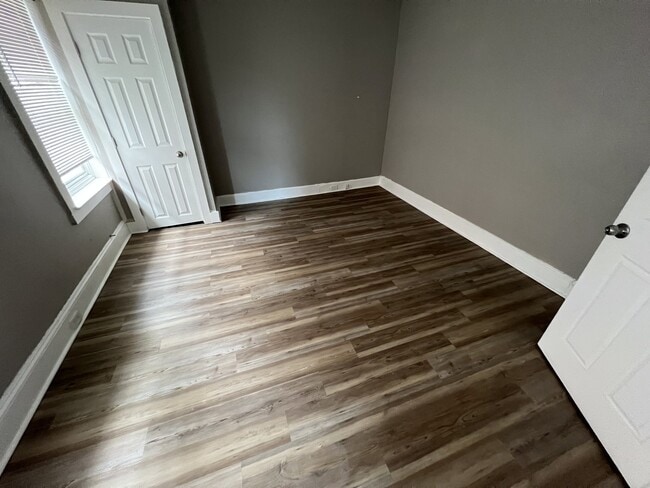 Photo - 207 MacDade Blvd Unidad 1