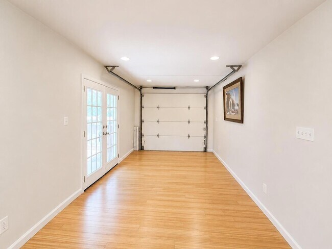 Photo - 4516 Russell Dr Unit B Bottom