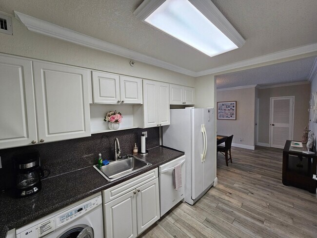Photo - 2501 S Ocean Dr Unidad 1117