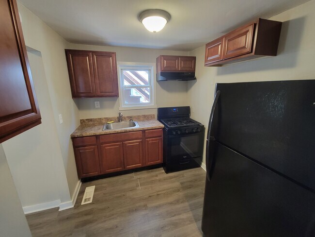 Photo - 84 Sylvan Ave Unidad 1