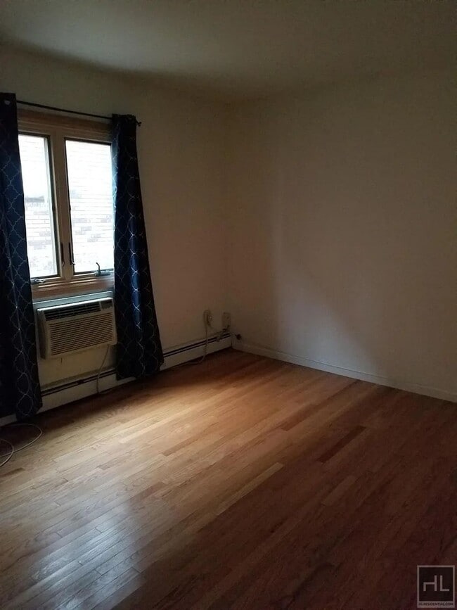 Photo - LITTLEFIELD AVENUE Unit 1