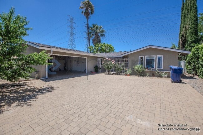 Building Photo - 9219 Geyser Ave Rental