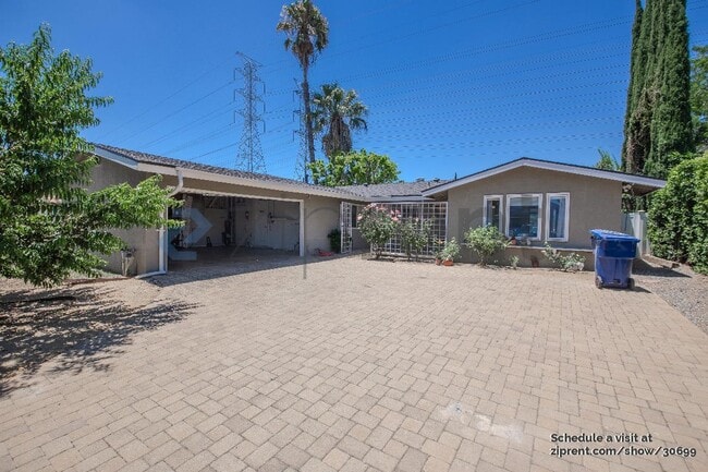 Building Photo - 9219 Geyser Ave Rental