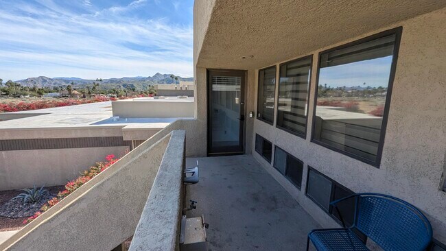 Photo - 425 Bradshaw E Ln Unit 63