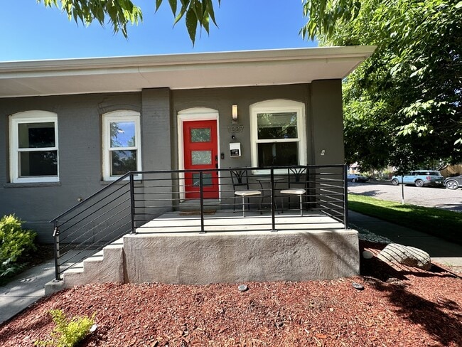 Building Photo - "Charming 2-Bed, 2-Bath Home with Gleaming Hardwood Floors in Vibrant Denver!"