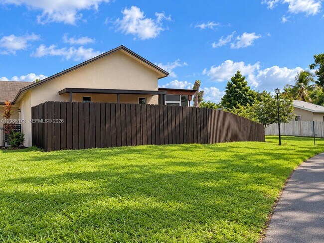 13572 SW 285th Terrace