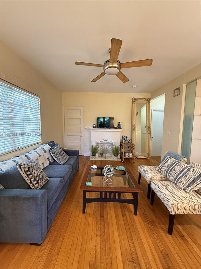 Photo - 1550 Jefferson Ave Unit 6