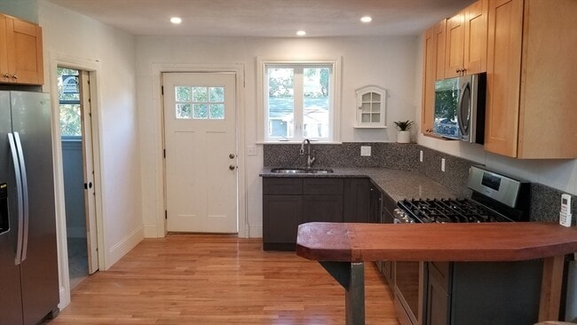 Photo - 52 Nantasket Ave Apartment Unit B