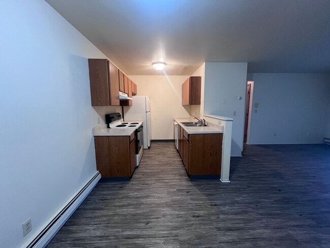 Photo - Spacious Two Bedroom Apartment! Sparta Schools! Unit 501 Donna Street NW