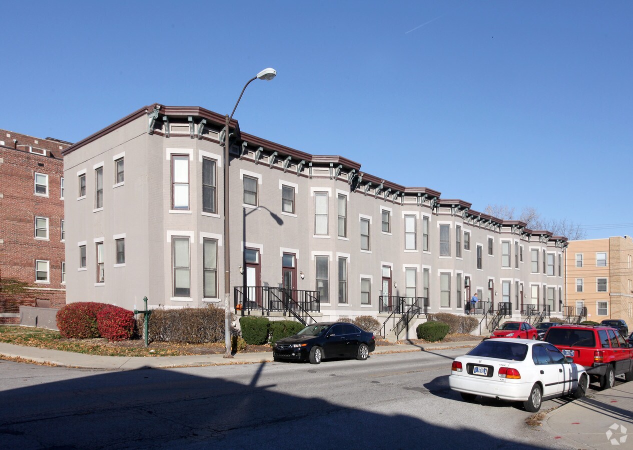 Photo - 908-916 N Alabama St