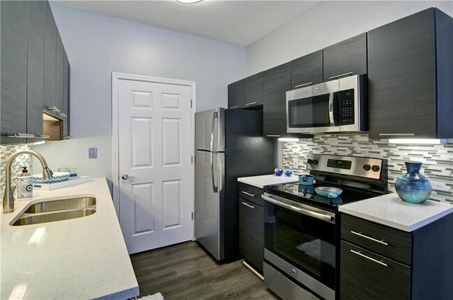 Building Photo - 1100 Park Creek Ct Rental