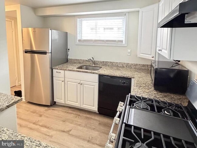 Photo - 5485 Harpers Farm Rd Unit L3 (00025)