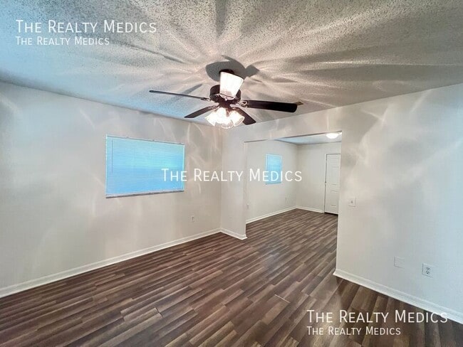 Photo - 1118 Tuskegee St