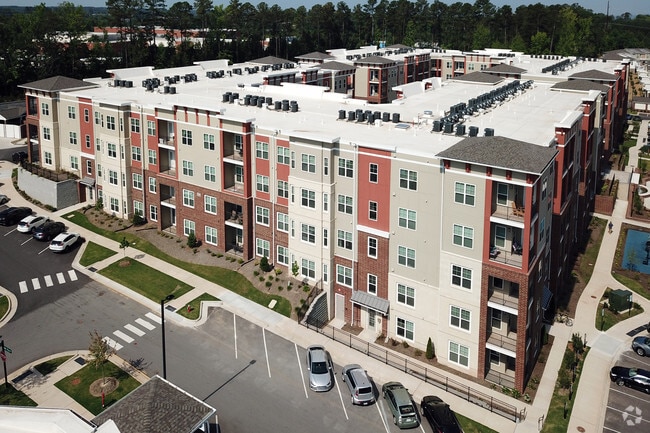 Mid-Rise Apartments - The Aster Cary