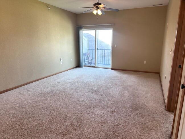 921 NE Deer Creek Rd Unit 921 Deer Creek Dr