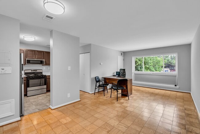 Cheverly Crossing Apartments
