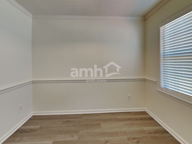 Photo - 1407 Hyalyn Ct