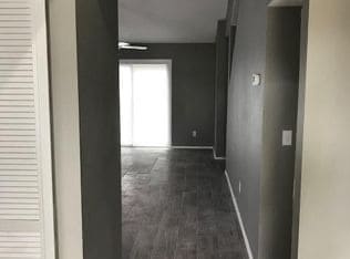 1062 Snug Harbor Ct