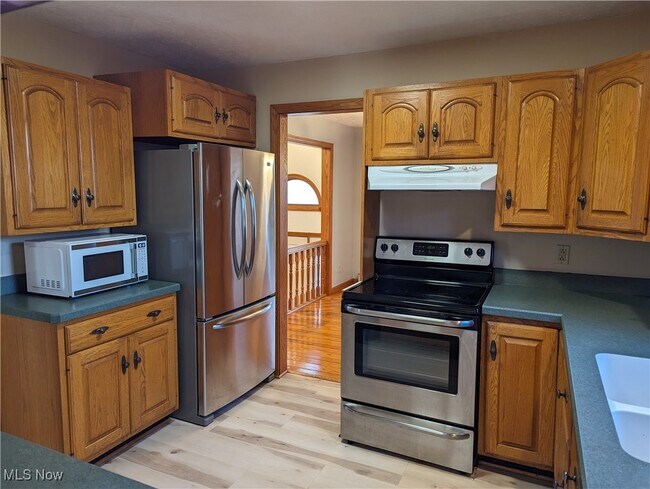 Photo - 13807 Equestrian Dr