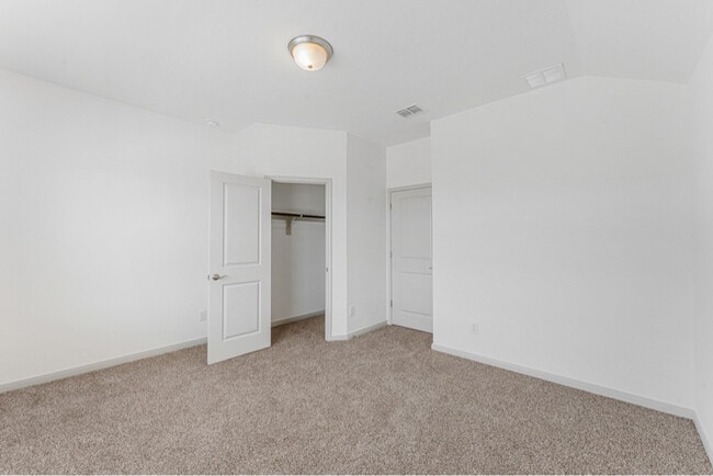 Photo - 7536 Briarwood Pass Unidad 102