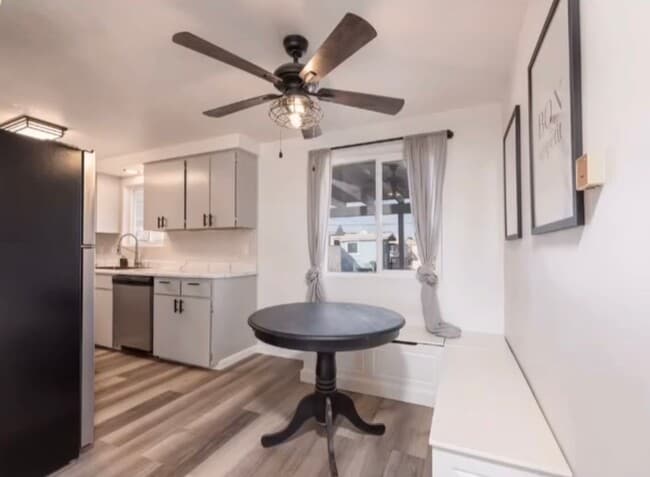 Photo - Reed Market Unidad 2