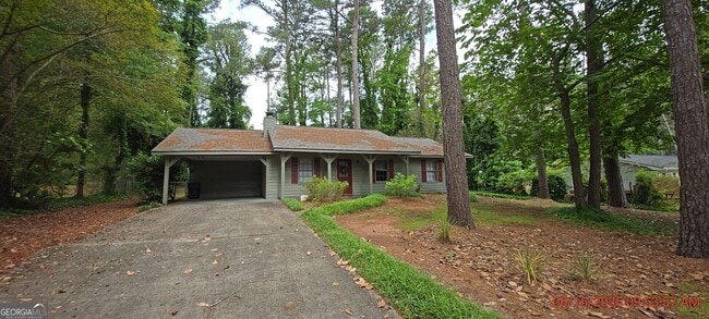Photo - 3937 Woodland Cir SE Casa