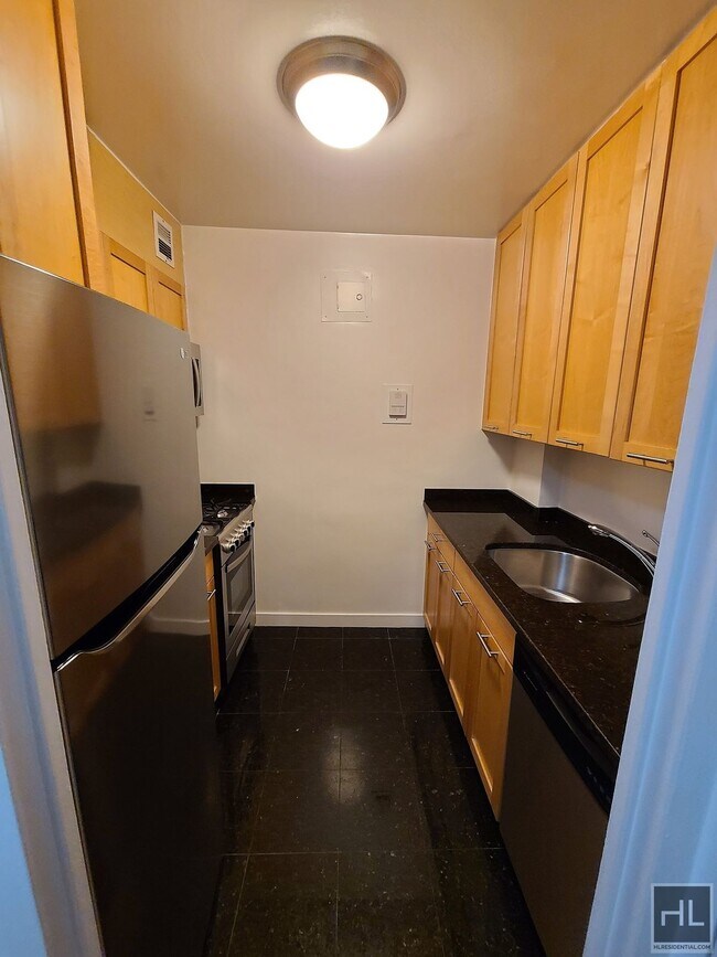 Photo - Fourth Avenue Unit 4N
