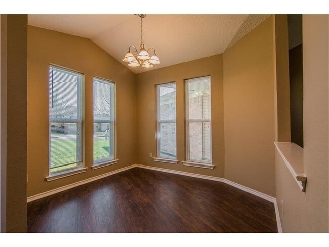 Photo - 1080 W Hills Terrace