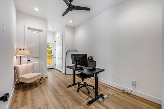 Photo - 1508 Ryon St