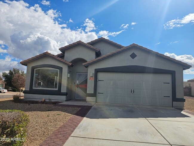 Building Photo - 2311 Skyview Dr Rental