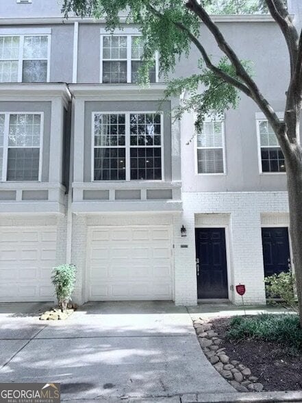 Building Photo - 1133 Village Ct SE