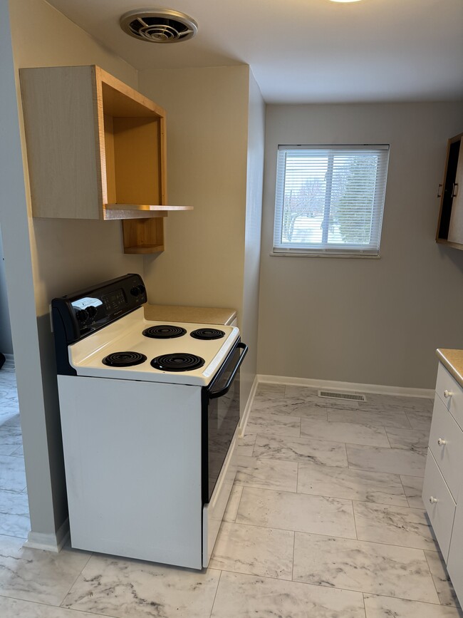 1704 Rosemont Rd Unit 1704